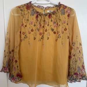 Pretty floral yellow top